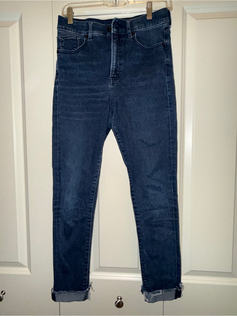 Women’s Skinny Jeans in Dark Indigo
